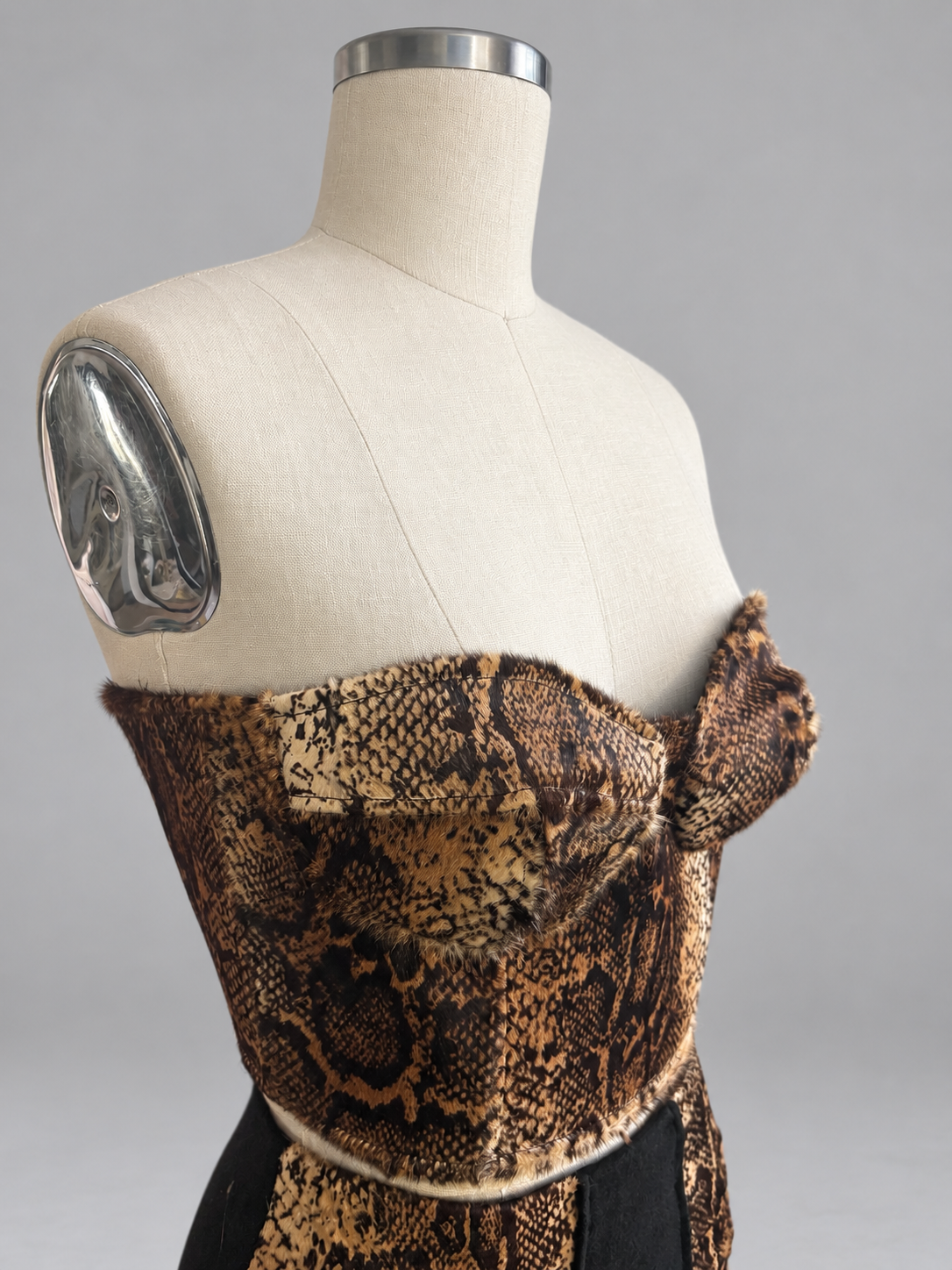 Riba Corset