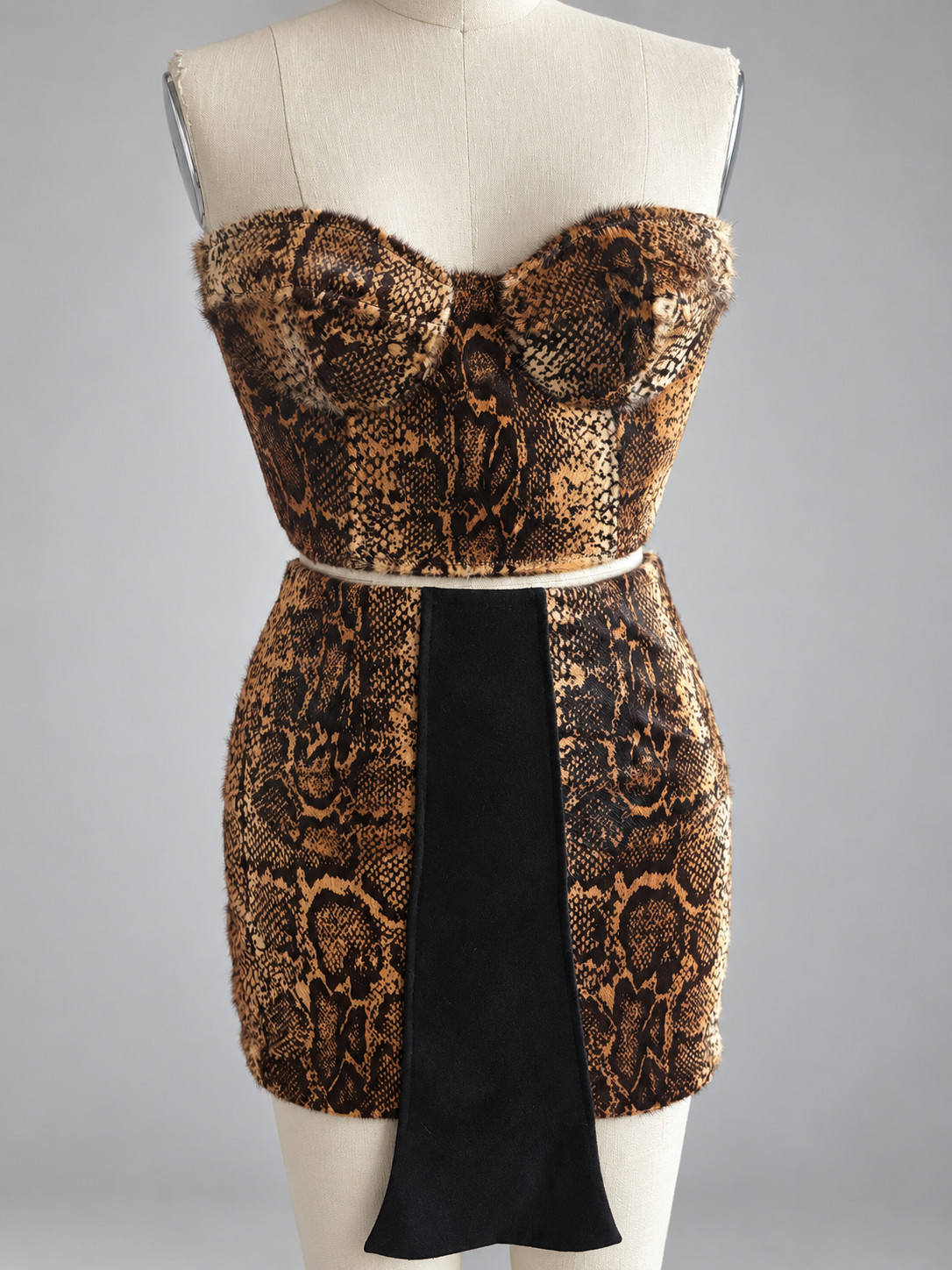 Riba Skirt